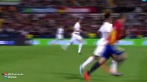 Mario responde a passe de Fàbregas com um golo fantástico