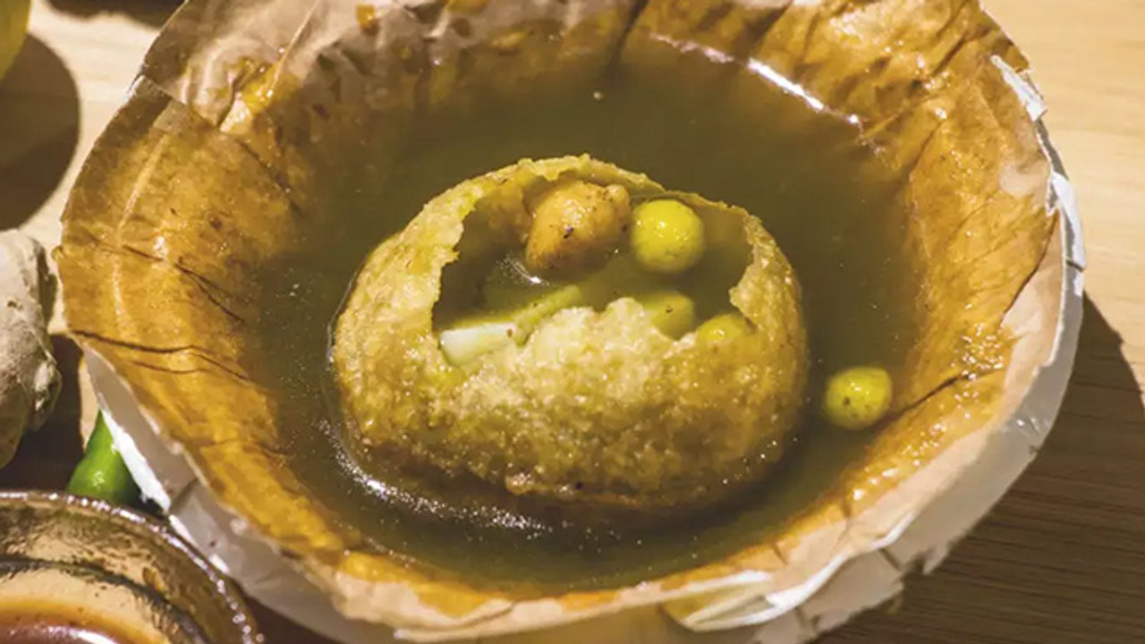 गोलगप्पे का पानी पीने से होते है कई हैरान कर देने वाले फायदे , सुनकर चौंक जाएंगे आप । Boldsky