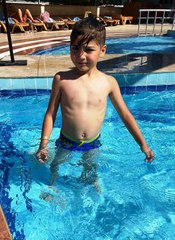 8 yaşındaki Ali Kemal, otelin havuzunda boğuldu