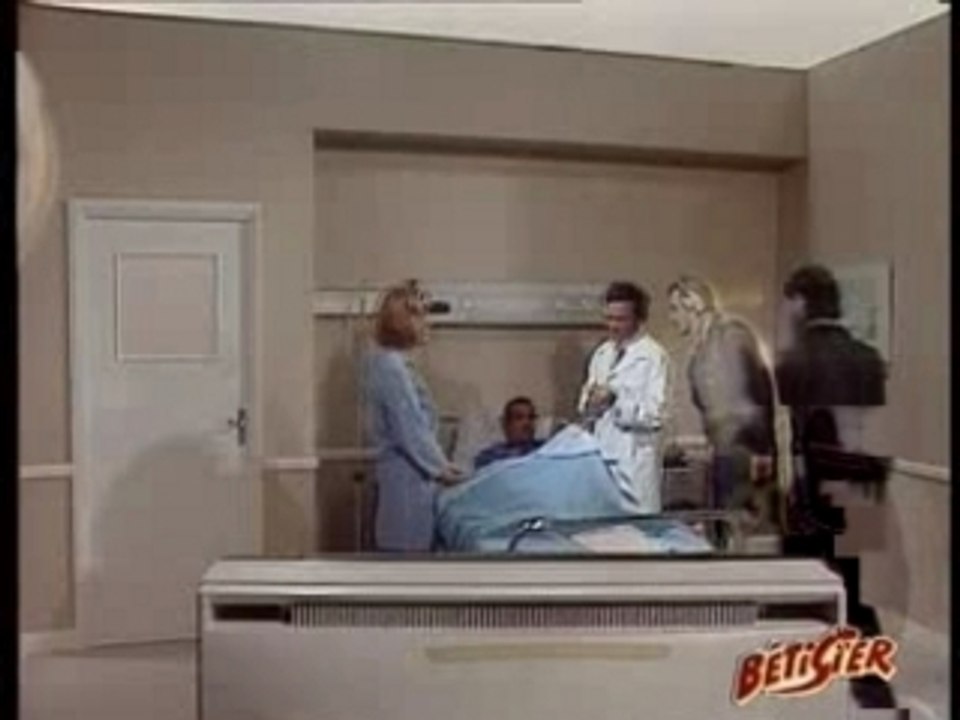 bétisier - les inconnus a l'hopital