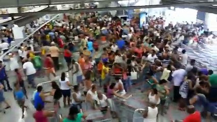 Aniversário do Guanabara com cenas de pancadaria no Rio