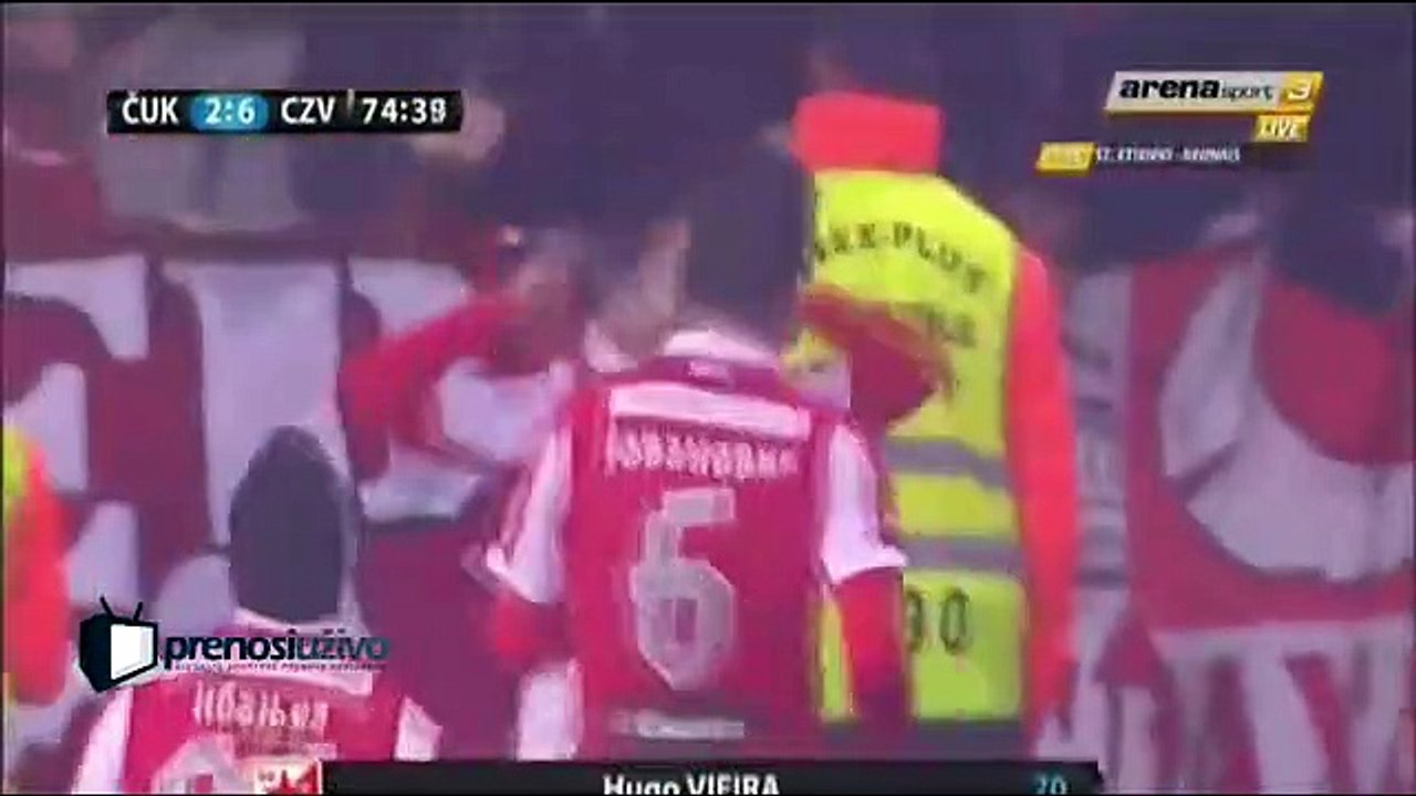 Hugo Vieira marca grande golo pelo Estrela Vermelha