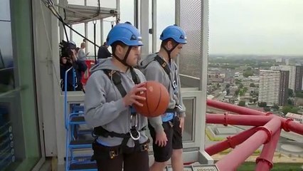 Já pensou acertar no cesto a mais de 80m de altura