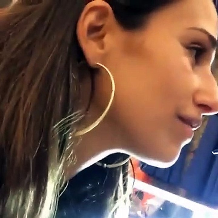 Rita Pereira pinta a cara do namorado