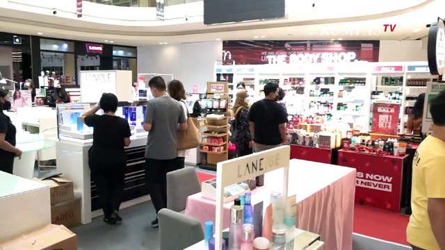 Ganjar Pantau Langsung Uji Coba Buka Mal Selama PPKM Level 4 di Semarang