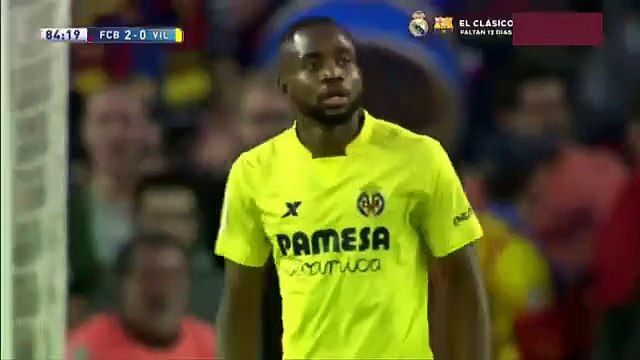 Neymar marca golo fantástico