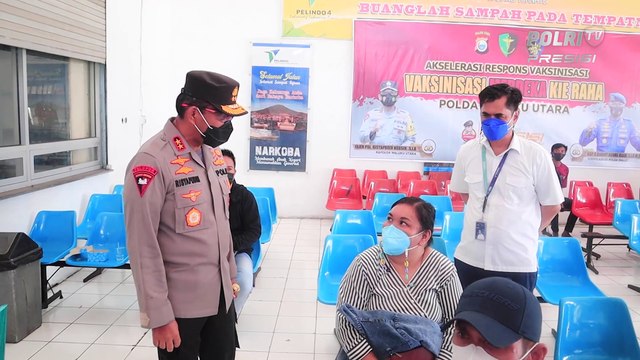 Kapolda Maluku Utara Meninjau Vaksinasi Merdeka Kieraha