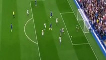 Falcao regressa aos golos mas não evita derrota de Mourinho