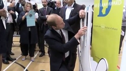 Príncipe William apoia campanha contra o bullying