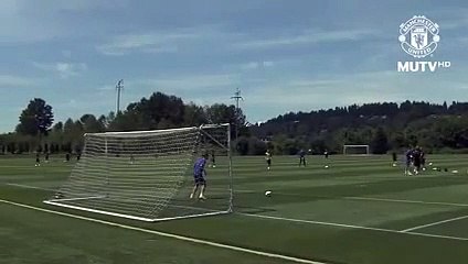 Ander Herrera também sabe jogar a guarda-redes