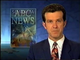 Em 22 anos, Varoufakis mudou o penteado, mas não a ideologia