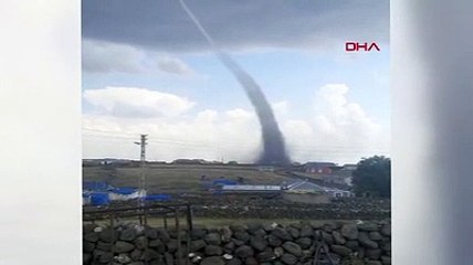 Ardahan'da nehre kadar uzanan hortum böyle görüntülendi