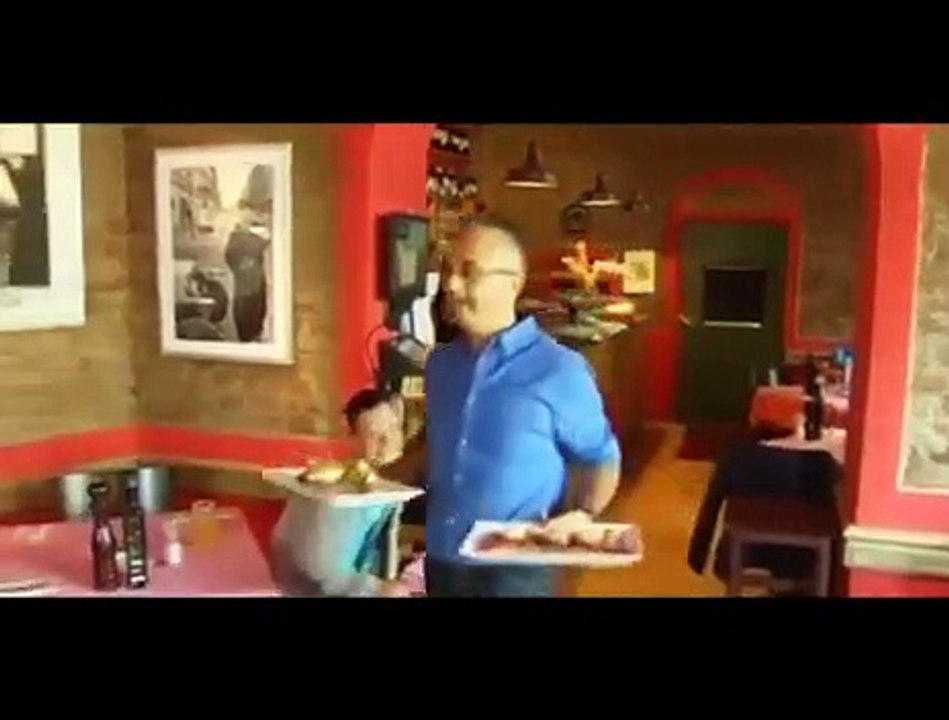 Uma 'pitada' de Tsipras ou Merkel? Este restaurante tem uma ementa especial