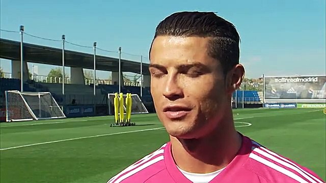 Cristiano Ronaldo envia mensagem a Steven Gerrard