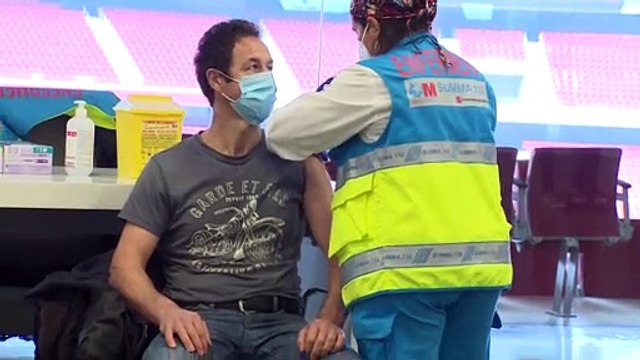 Luz verde al primer ensayo clínico de vacuna española contra COVID-19