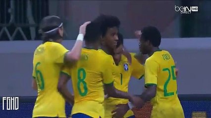 Philippe Coutinho marca golaço em particular