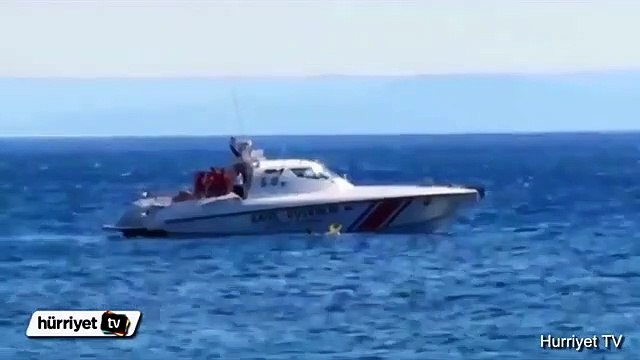 Bebé resgatada depois de pais se esquecerem dela no mar