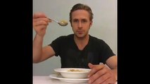 Ryan Gosling come os cereais