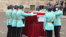 Eski Sağlık Bakanı Yaşar Eryılmaz için TBMM’de tören düzenlendi