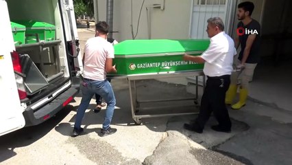 Kurutmalık işi yaparken yıldırım isabet eden genç hayatını kaybetti