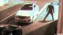 Ladrão tenta assaltar carro, mas acaba no chão
