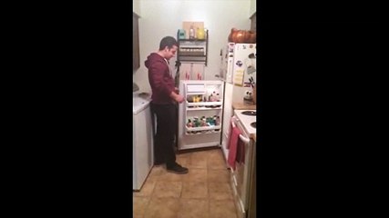 Haverá forma mais surpreendente de contar que está grávida?