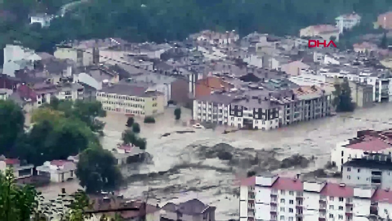 Kastamonu'yu tsunami vurmuş gibi oldu!