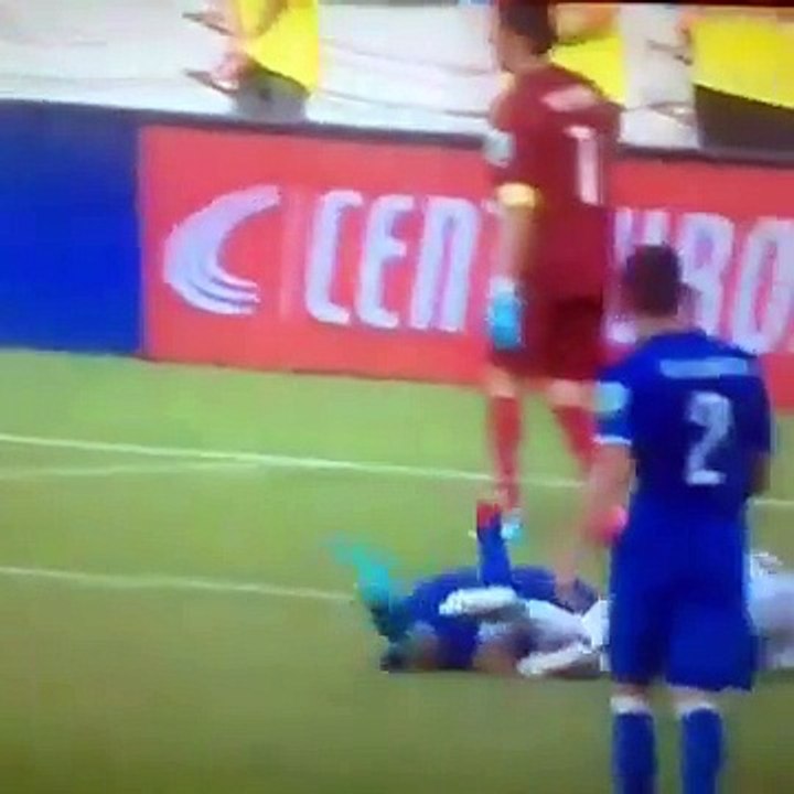suárez, Chiellini
