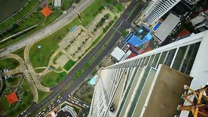 World's largest urban Zipline