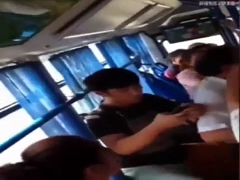 Jovem recusa-se a ceder lugar a idoso e é agredido