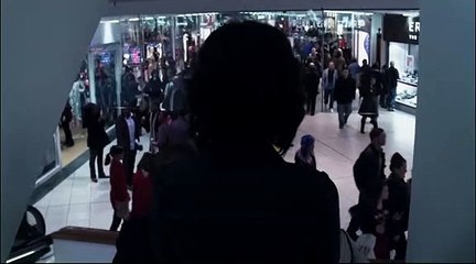 Scarlett Johansson despe-se em filme