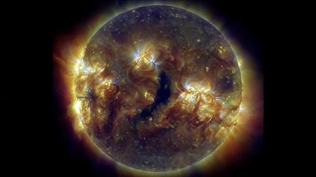NASA filma maior explosão solar dos últimos anos