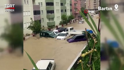 Türkiye Sele Teslim: İşte O Anlardan Dehşet Görüntüler!