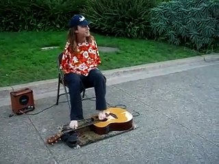 Tocar guitarra com os pés