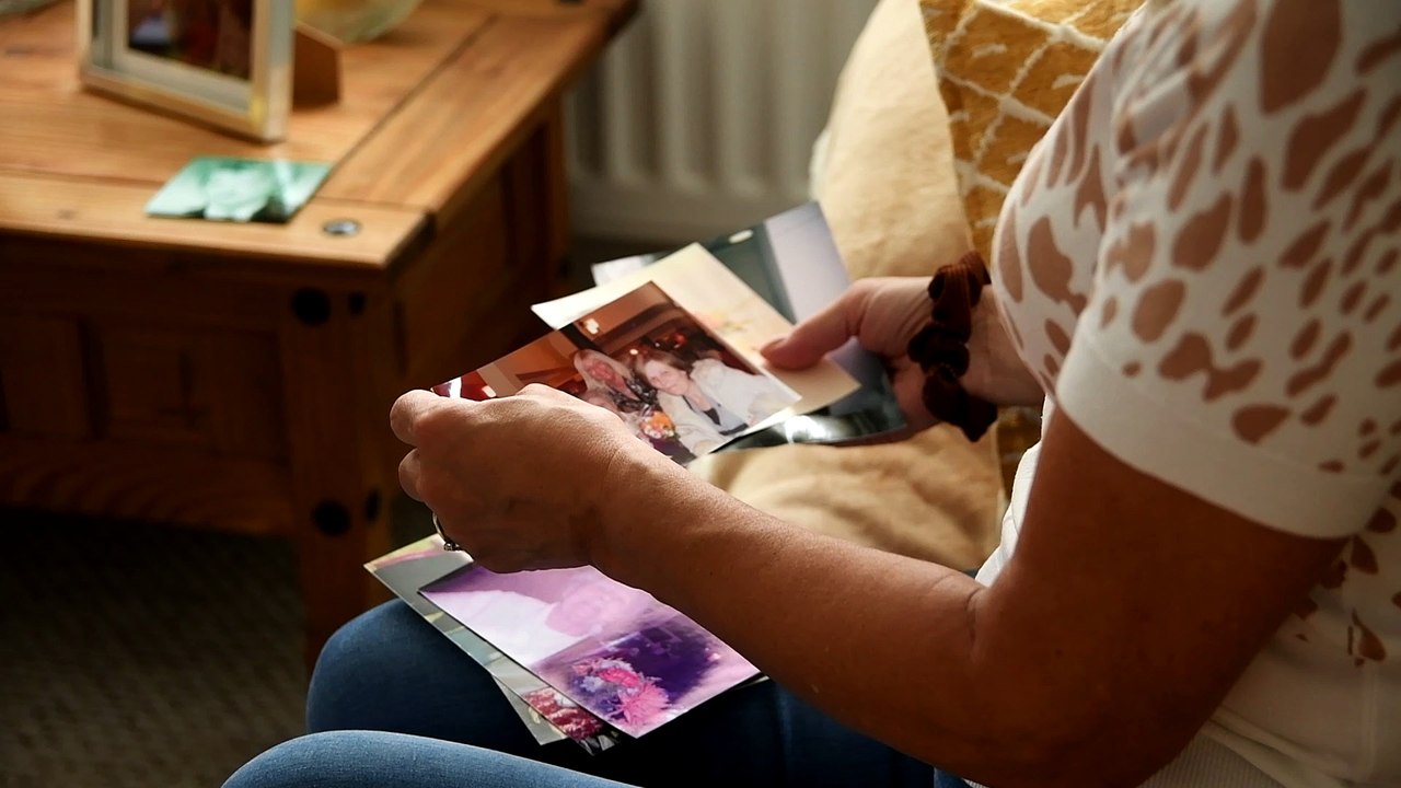 'People need to know what goes on behind closed doors': Ingol woman speaks out about late mum's welfare at Leyland care home