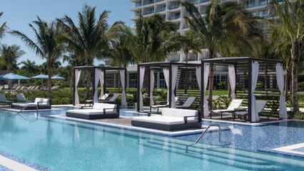 The First and Only Ritz-Carlton in Turks and Caicos Just Opened — and It Has Delicious Foo