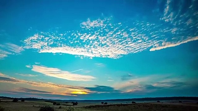 Time Lapse Of Sky With Aircraft Streaks By GoPro _ Video No 11 _ Time Lapse Shots