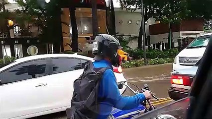 Calles y vías congestionadas por el paso de tormenta Fred