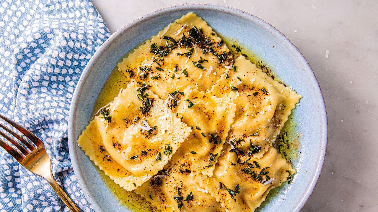 Butternut Squash Ravioli Is Fall Dinner Goals