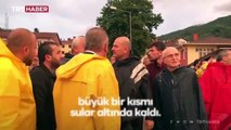 Bakan Soylu sel bölgesinde kurtarma çalışmalarına katıldı