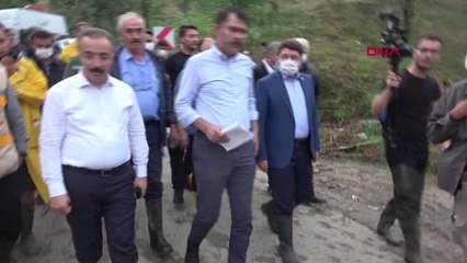 Bakan Kurum Bartın'da metrekareye 318 kilogram yağış düştü