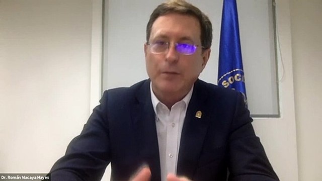 ext-Román Macaya, presidente CCSS-110821