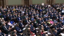 Parlamento polaco aprova nova lei dos media