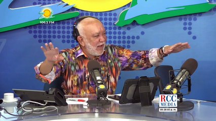 Consejos de Doble J si fuera un confencista afamado y se arma evento para su gran conferencia