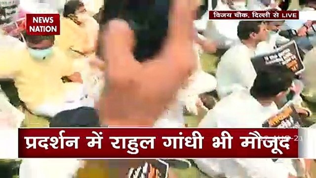 सरकार के खिलाफ 14 विपक्षी दलों का मार्च, देखें राहुल गांधी की हल्लाबोल