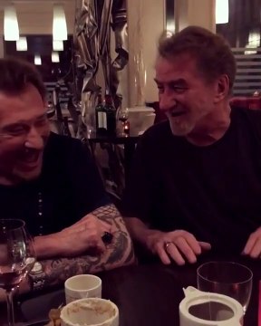 Johnny Hallyday & Eddy Mitchell - J'suis mordu ( La dernière soirée privée de Johnny Hallyday à Clermont-Ferrand Le 16 juin 2017 )