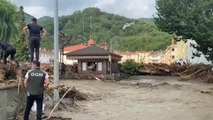 Son dakika! KASTAMONU - Sel felaketinin yaşandığı Bozkurt ilçesinde arama kurtarma çalışması devam ediyor