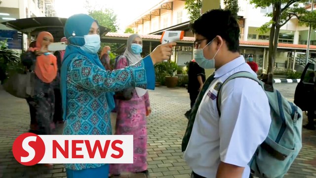 Tok Mat: Education Ministry should reconsider reopening schools as Covid-19 cases still high