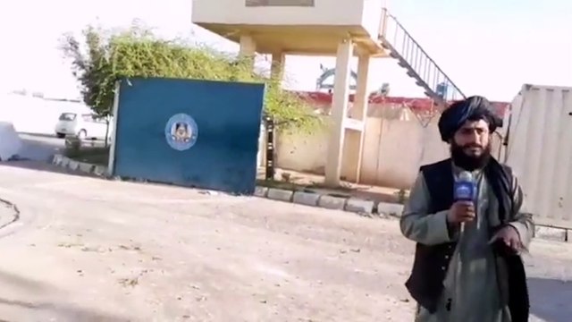 Los talibán toman Ghazni y estrechan el cerco sobre Kabul