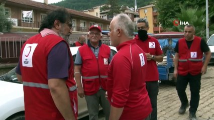 Kızılay Başkanı Kerem Kınık, sel bölgesinde açıklamalarda bulundu